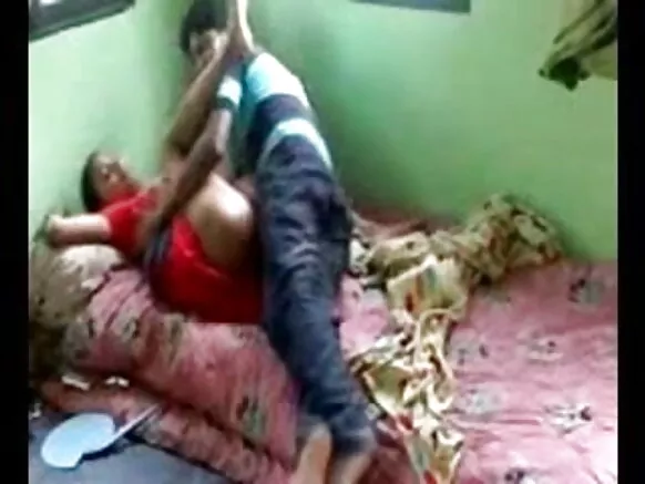 ଦେଶୀ ବାଳକ ଘରେ ବେଶ୍ୟା କରେ