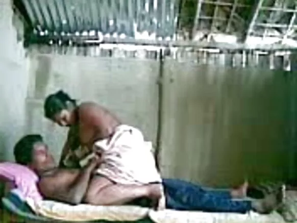 ମୋର ସେକ୍ସି ପୁଅ ସହିତ ମୋର ନୂଆ ଭାରତୀୟ ଚାକରାଣୀ ଉପରେ ଗୁପ୍ତ ଚଳଚ୍ଚିତ୍ରର ଗୁଜରାଟୀ ବନ୍ଧୁ