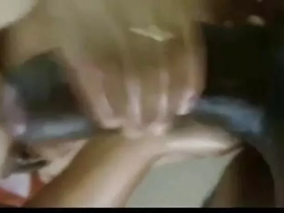 ଦେଶୀ ହିନ୍ଦୀ ଯ sex ନ ଫଟୋ ସମାନ ଶୋଇବା ଶଯ୍ୟାରେ ପତ୍ନୀଙ୍କ ଦ୍ୱାରା ଅଂଶୀଦାର