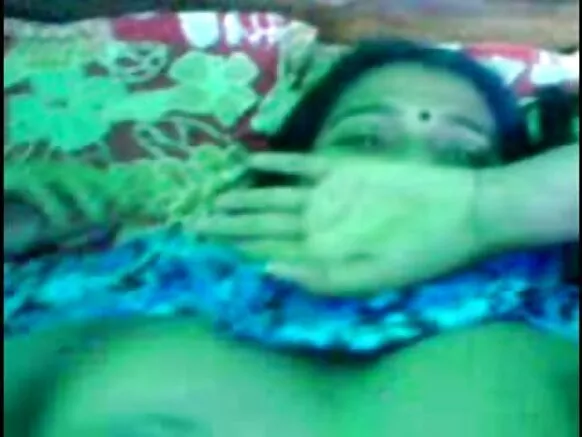 bangla desi desi ମାଉସୀ ତାଙ୍କ daughter ିଅର ଦୁଇ ଟିଟୋର ସେକ୍ସି ପ୍ରାଇଭେଟ ଫିଲ୍ମ ଭିଡିଓ ସହିତ ଶାରୀରିକ ସମ୍ପର୍କ ରଖନ୍ତି