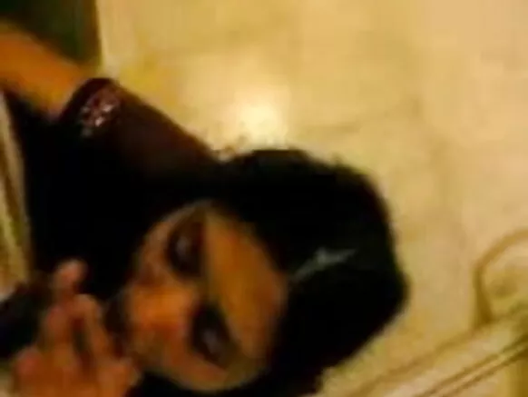 ଇଣ୍ଡିଆ ଆଟେଣ୍ଡାଣ୍ଟ ଆଟେଣ୍ଡାଣ୍ଟ cfnm hindi sexy hd video blowjob