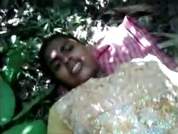 ଦେଶୀ- girl ିଅ ଜଙ୍ଗଲ ଅଂଶରେ ସେକ୍ସି ଫିଲ୍ମ ଶୋ ଭିଡିଓ 2 ଜଙ୍ଗଲରେ ଫ୍ୟାକ୍ ହୋଇଛି